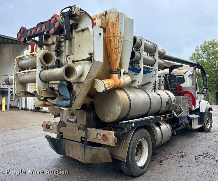 image for item NT9165 2016 Freightliner  114SD sewer jetter truck