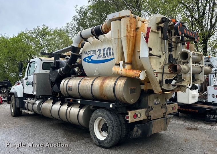 image for item NT9165 2016 Freightliner  114SD sewer jetter truck