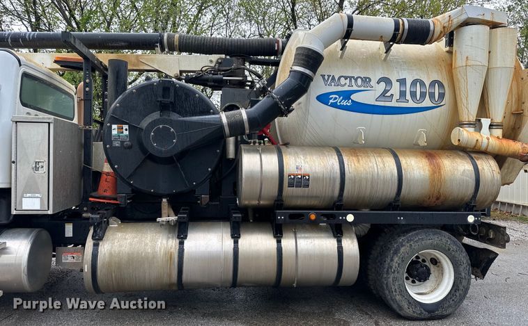 image for item NT9165 2016 Freightliner  114SD sewer jetter truck