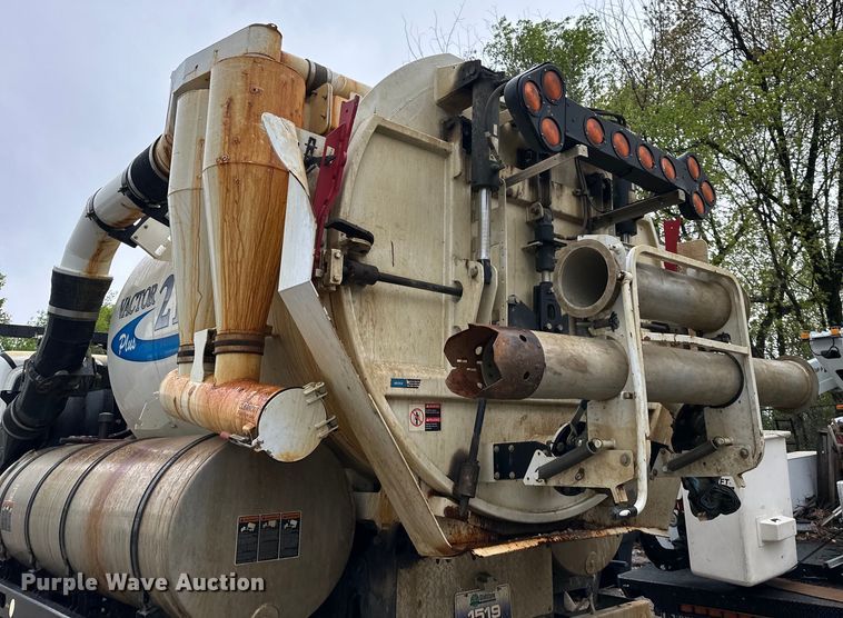 image for item NT9165 2016 Freightliner  114SD sewer jetter truck