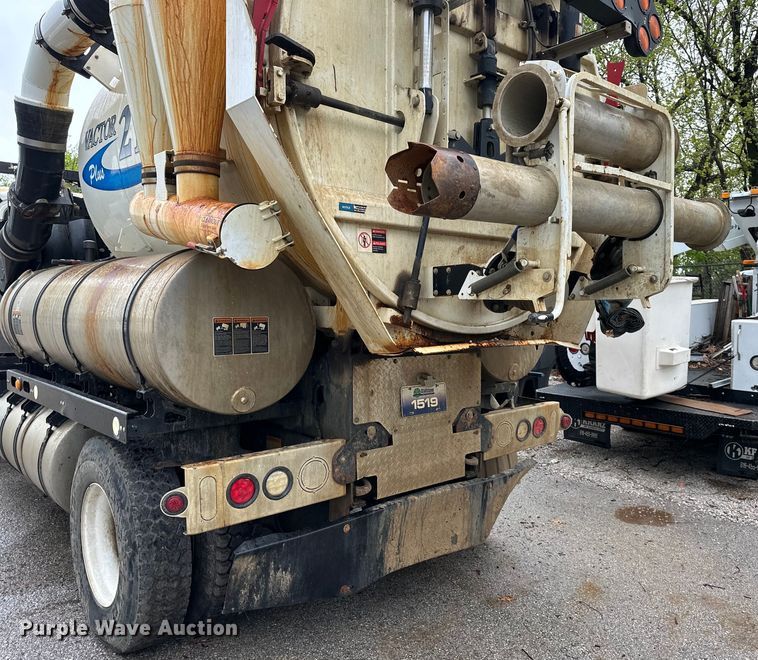 image for item NT9165 2016 Freightliner  114SD sewer jetter truck