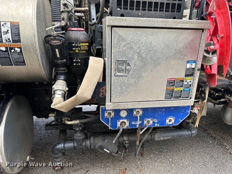 image for item NT9165 2016 Freightliner  114SD sewer jetter truck