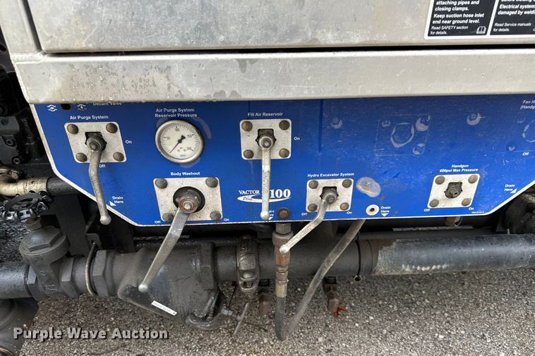 image for item NT9165 2016 Freightliner  114SD sewer jetter truck