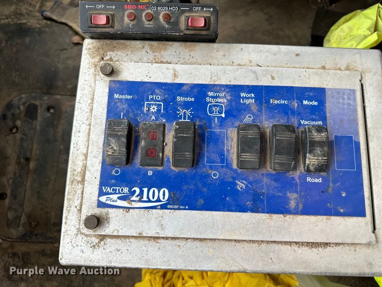 image for item NT9165 2016 Freightliner  114SD sewer jetter truck