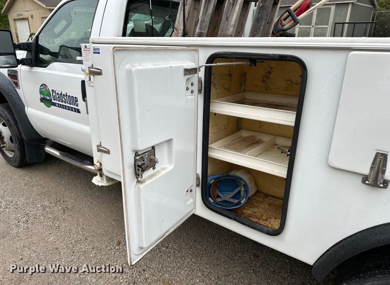 image for item NT9166 2009 Ford F550 Super Duty bucket truck