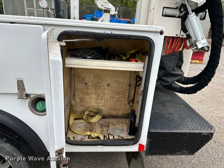 image for item NT9166 2009 Ford F550 Super Duty bucket truck