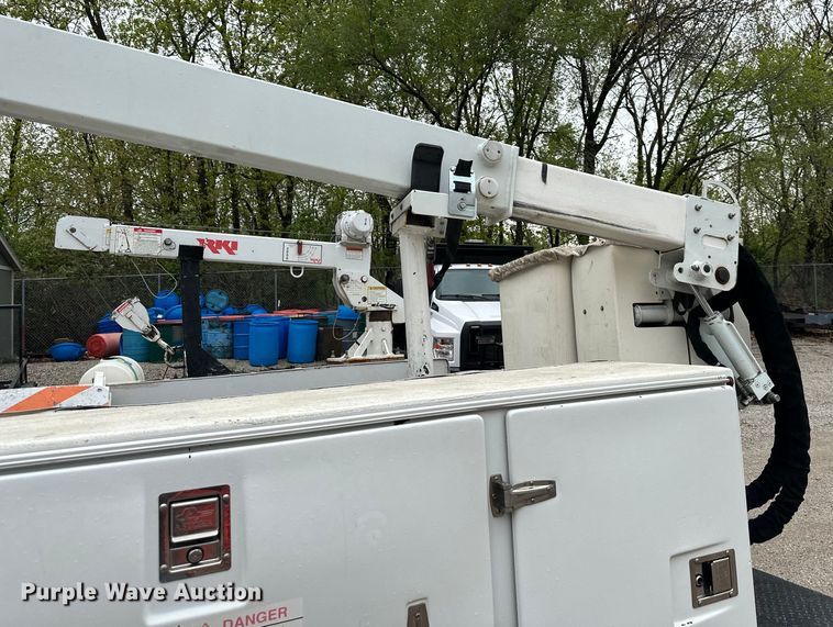 image for item NT9166 2009 Ford F550 Super Duty bucket truck