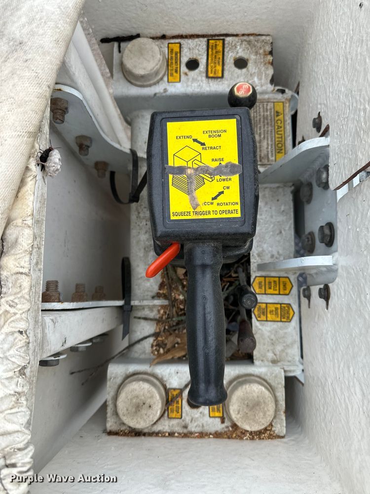 image for item NT9166 2009 Ford F550 Super Duty bucket truck