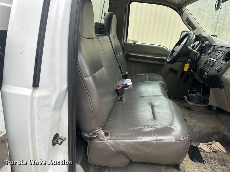 image for item NT9166 2009 Ford F550 Super Duty bucket truck