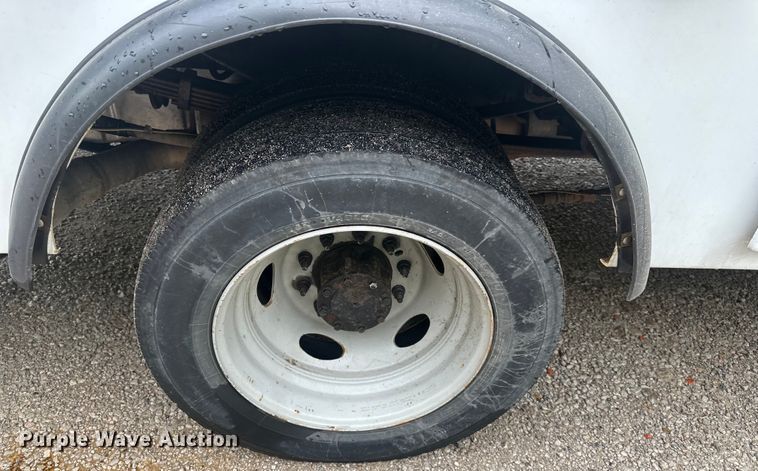 image for item NT9166 2009 Ford F550 Super Duty bucket truck