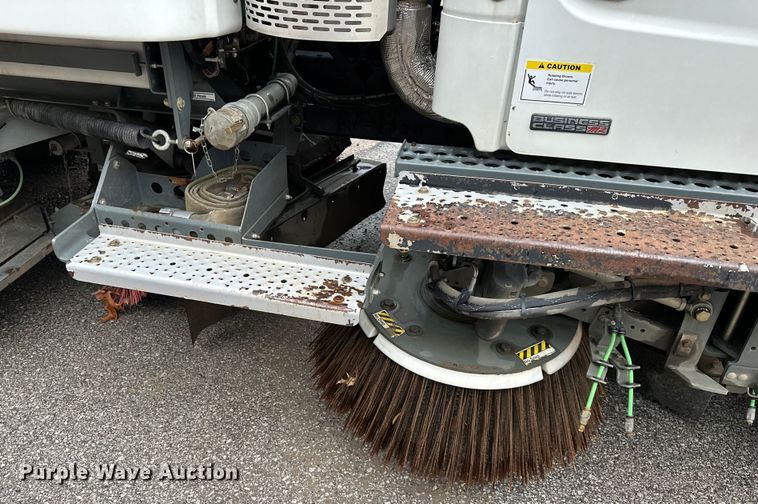 image for item NT9167 2015 Freightliner  M2 street sweeper truck