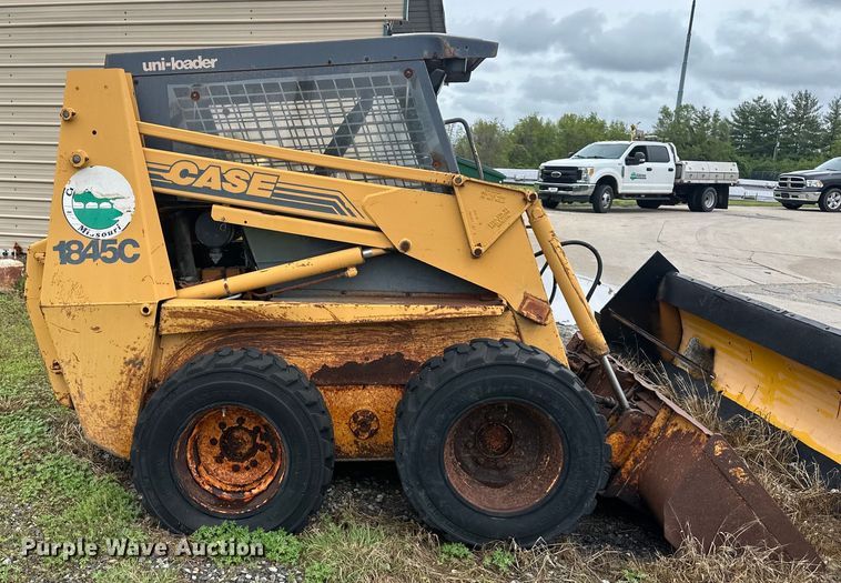 image for item NT9169 1996 Case  1845C skid steer loader