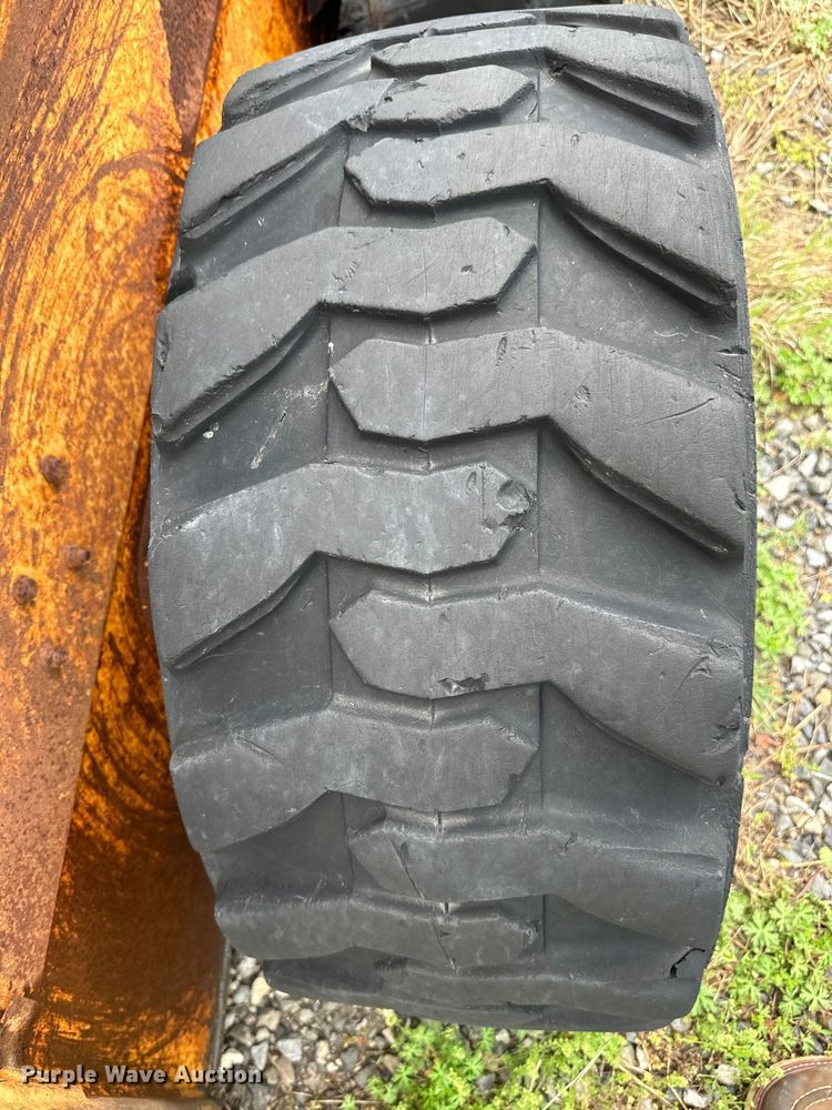 image for item NT9169 1996 Case  1845C skid steer loader