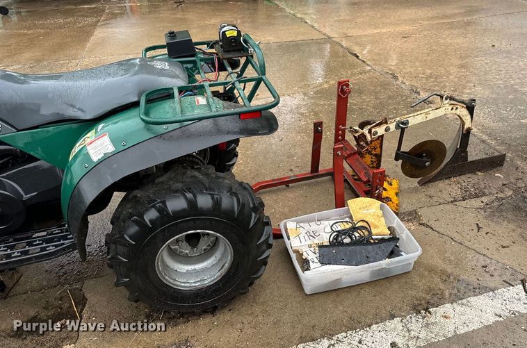 image for item NV9221 1997 Polaris Magnum ATV