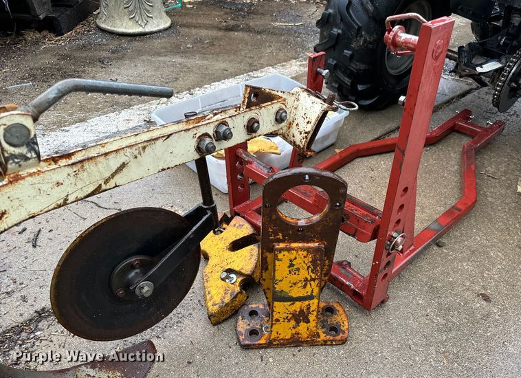 image for item NV9221 1997 Polaris Magnum ATV