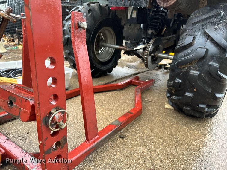 image for item NV9221 1997 Polaris Magnum ATV