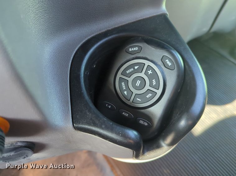 image for item NZ9698 2024 Peterbilt 389 semi truck