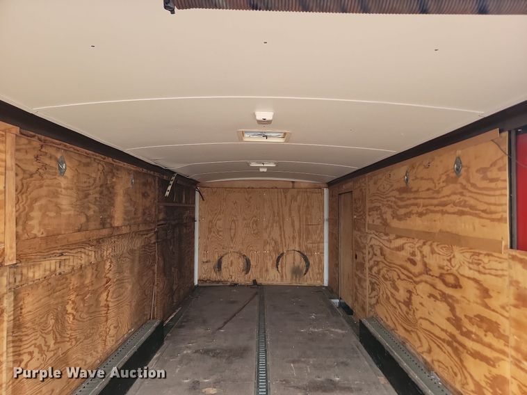 image for item NZ9777 1996 Hallmark enclosed cargo trailer