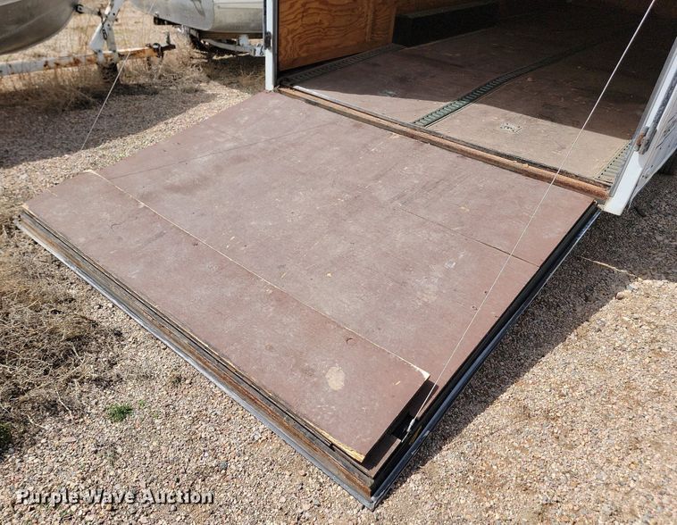 image for item NZ9777 1996 Hallmark enclosed cargo trailer