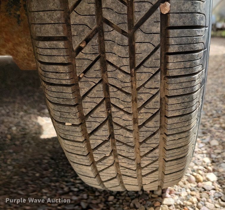 image for item NZ9777 1996 Hallmark enclosed cargo trailer