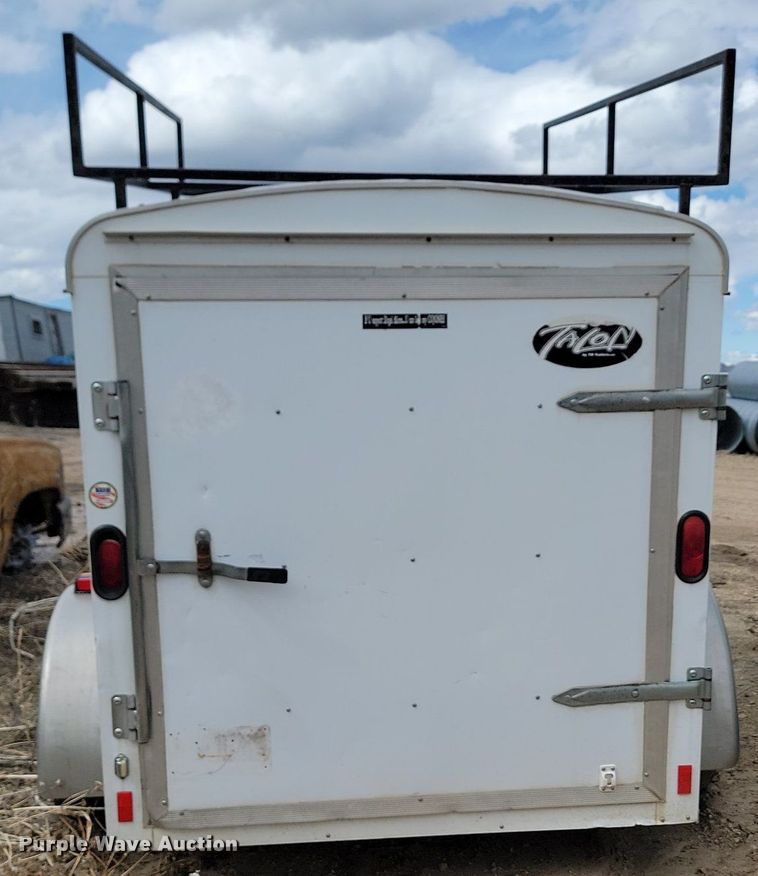 image for item NZ9779 2006 TN Trailers Talon enclosed cargo trailer