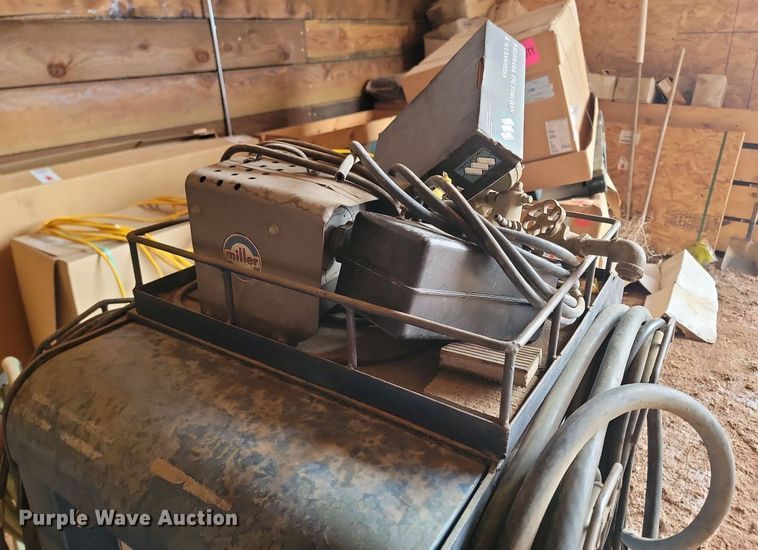 image for item NZ9783 Miller 320A/BP welder