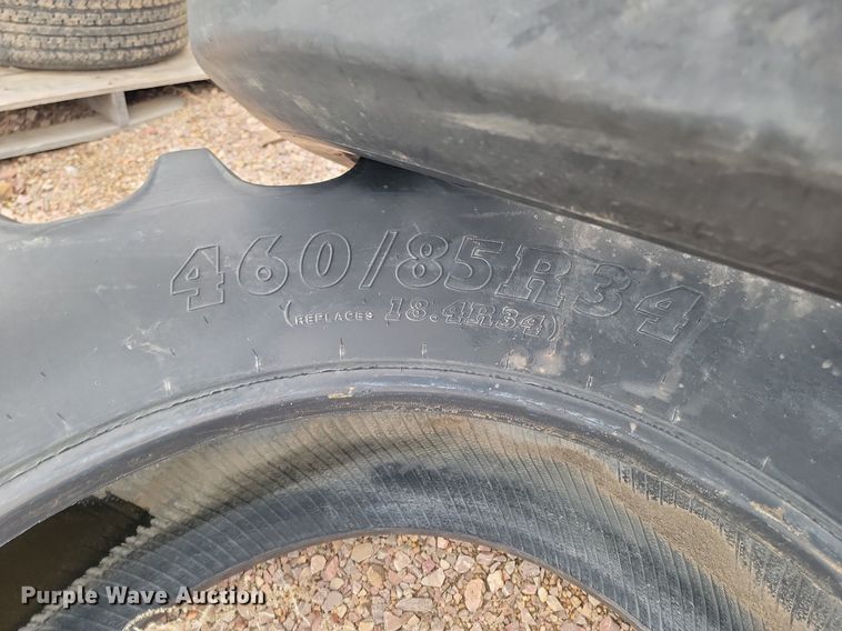 image for item NZ9789 (2) tires