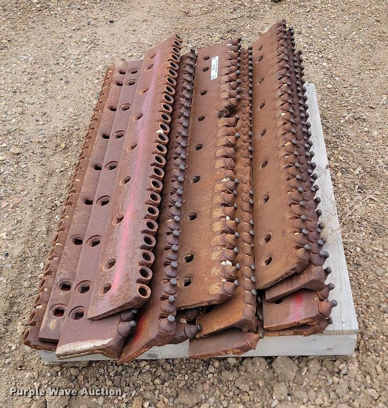 image for item NZ9800 (13) moldboard cutting edges