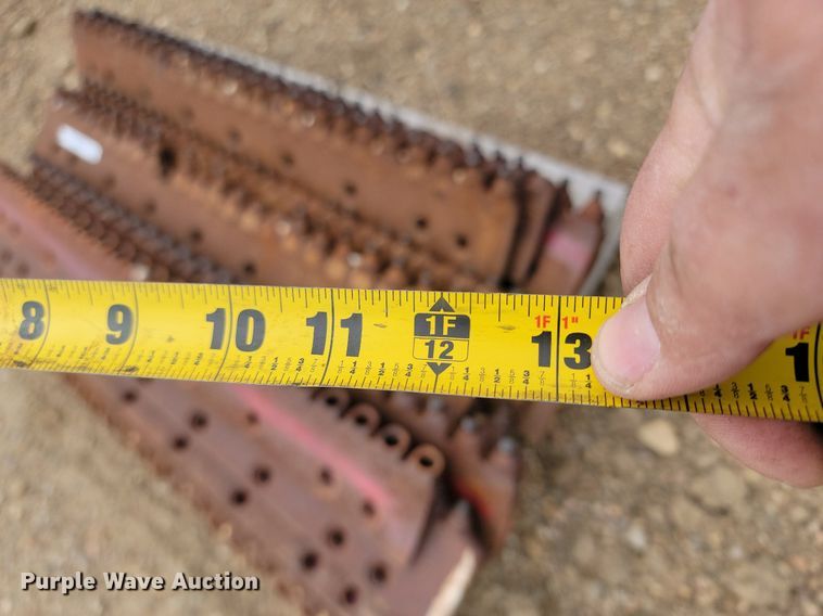 image for item NZ9800 (13) moldboard cutting edges