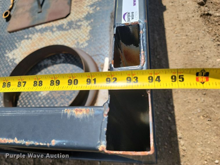 image for item NZ9806 Knapheide  PVMXT-127C flatbed