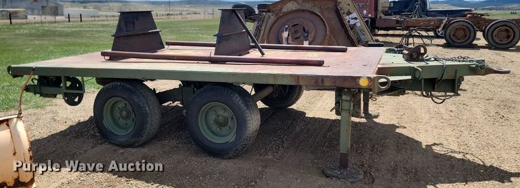 image for item NZ9807 1991 D&S Mfg. CO M1061A1 equipment trailer