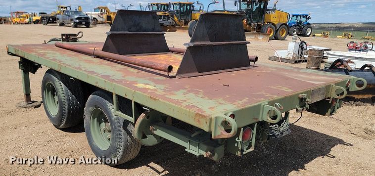 image for item NZ9807 1991 D&S Mfg. CO M1061A1 equipment trailer