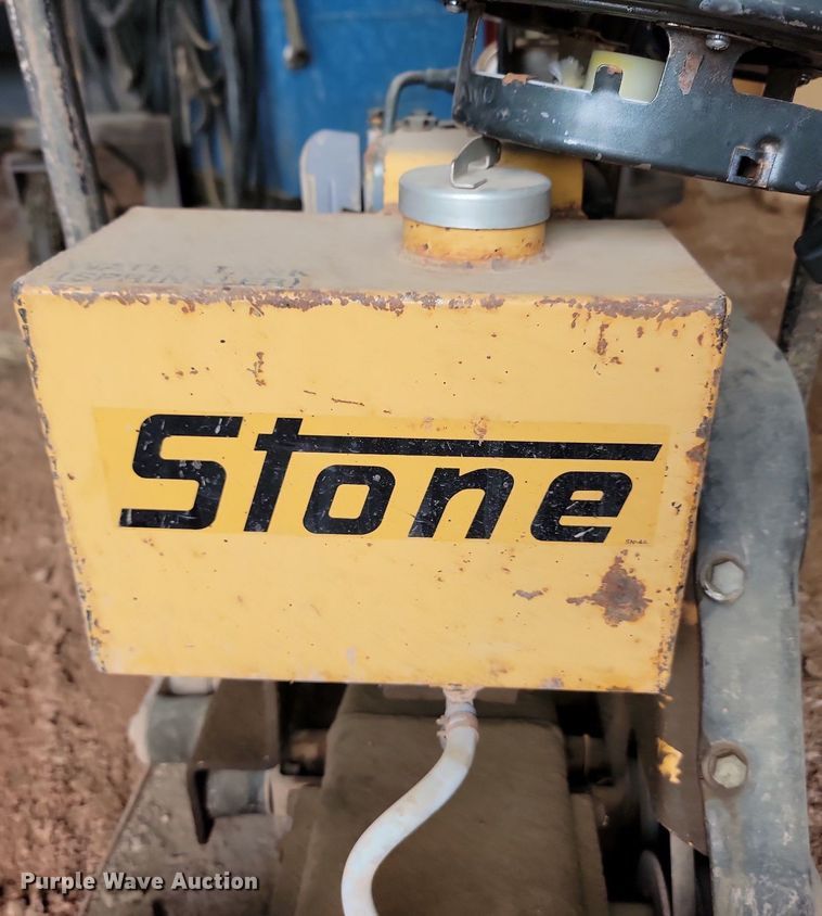 image for item NZ9815 Stone plate compactor