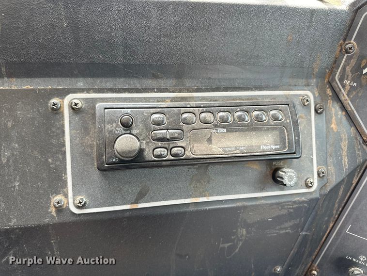 image for item OA9642 1996 Blue Bird school bus