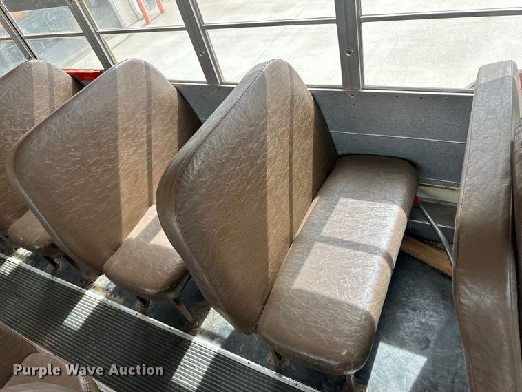 image for item OA9642 1996 Blue Bird school bus