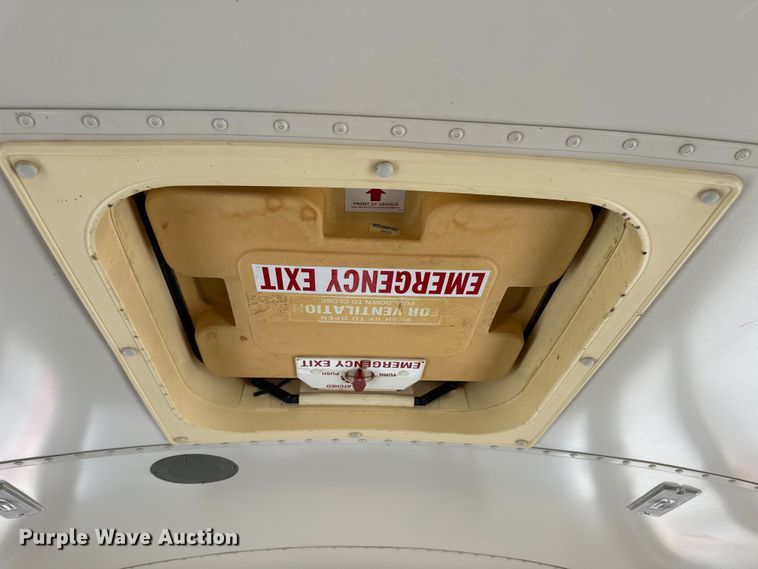 image for item OA9642 1996 Blue Bird school bus