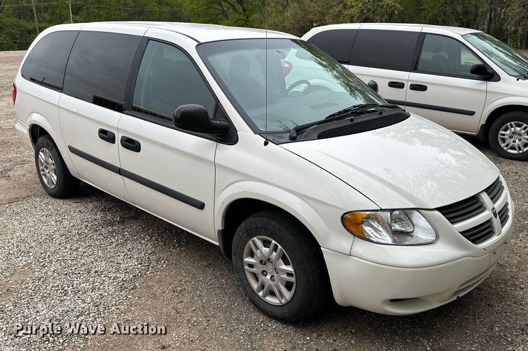 image for item OE9143 2005 Dodge Grand Caravan van