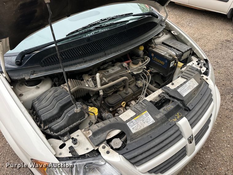 image for item OE9143 2005 Dodge Grand Caravan van