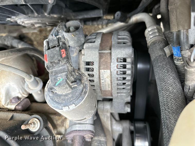 image for item OE9143 2005 Dodge Grand Caravan van