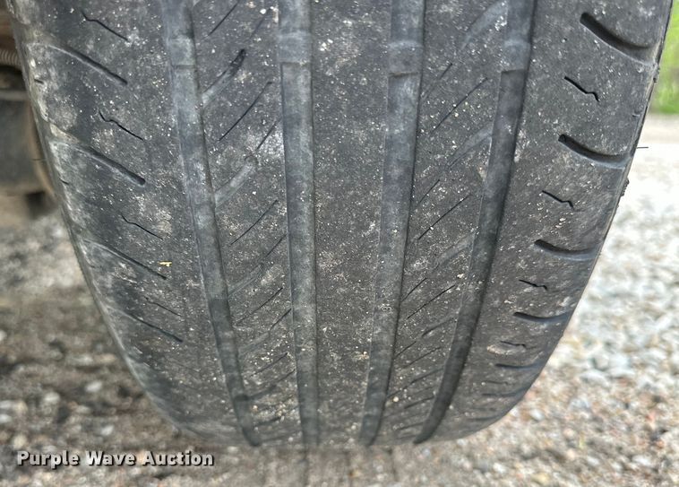 image for item OE9143 2005 Dodge Grand Caravan van