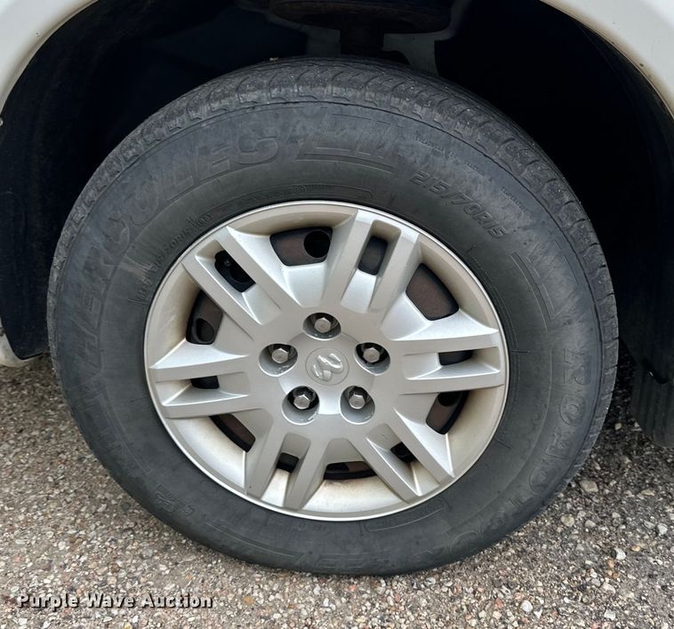 image for item OE9143 2005 Dodge Grand Caravan van