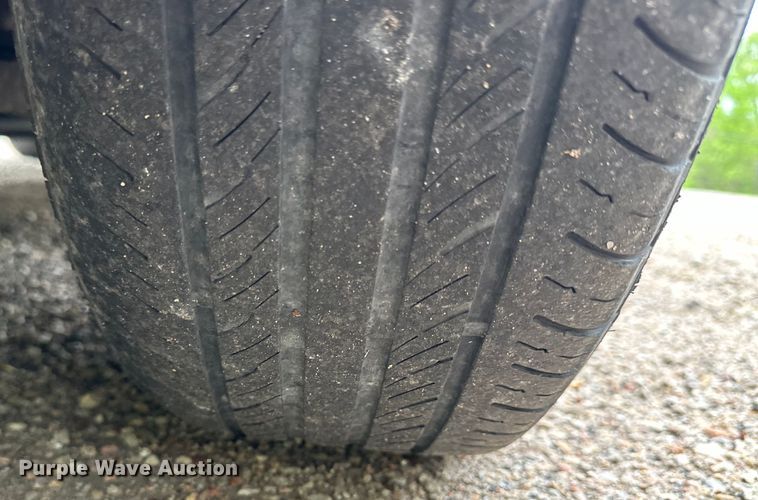 image for item OE9143 2005 Dodge Grand Caravan van