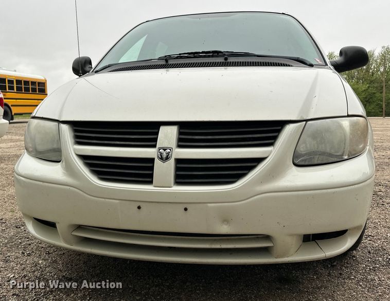image for item OE9144 2005 Dodge Grand Caravan  van