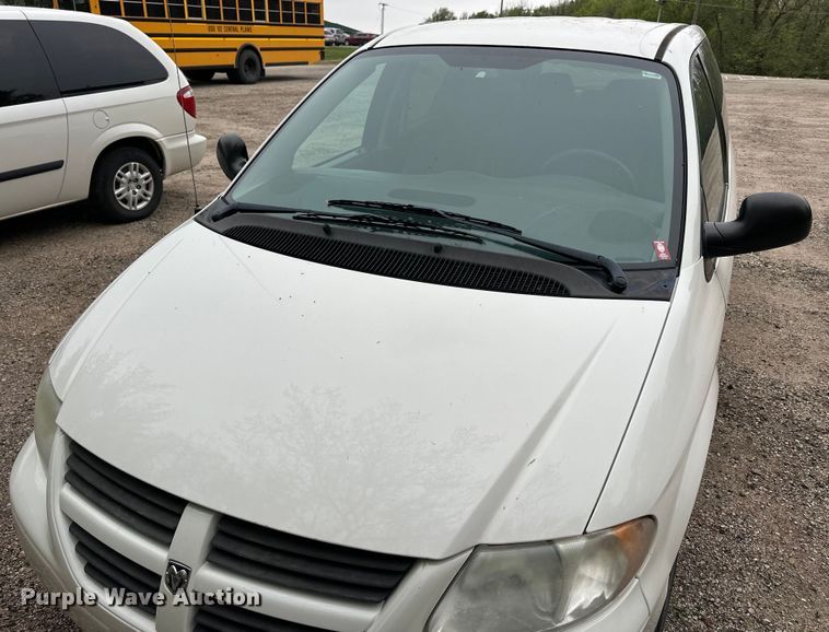 image for item OE9144 2005 Dodge Grand Caravan  van