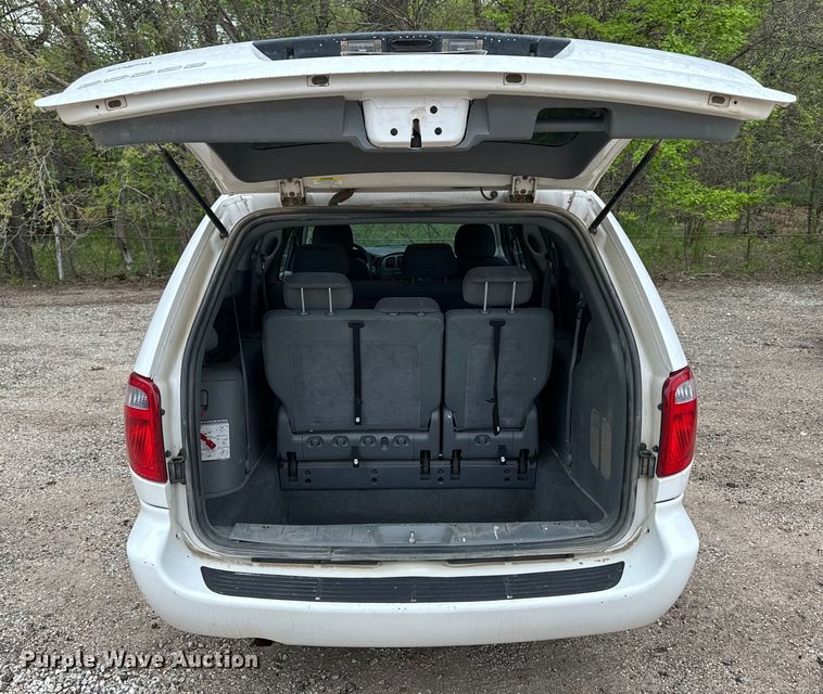 image for item OE9144 2005 Dodge Grand Caravan  van