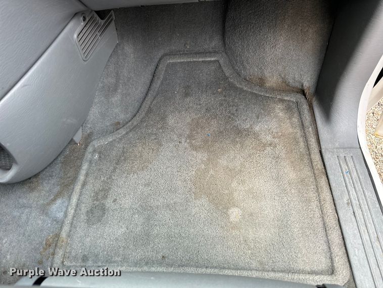 image for item OE9144 2005 Dodge Grand Caravan  van