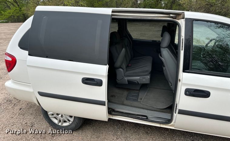 image for item OE9144 2005 Dodge Grand Caravan  van
