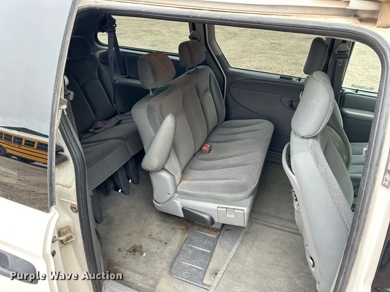 image for item OE9144 2005 Dodge Grand Caravan  van