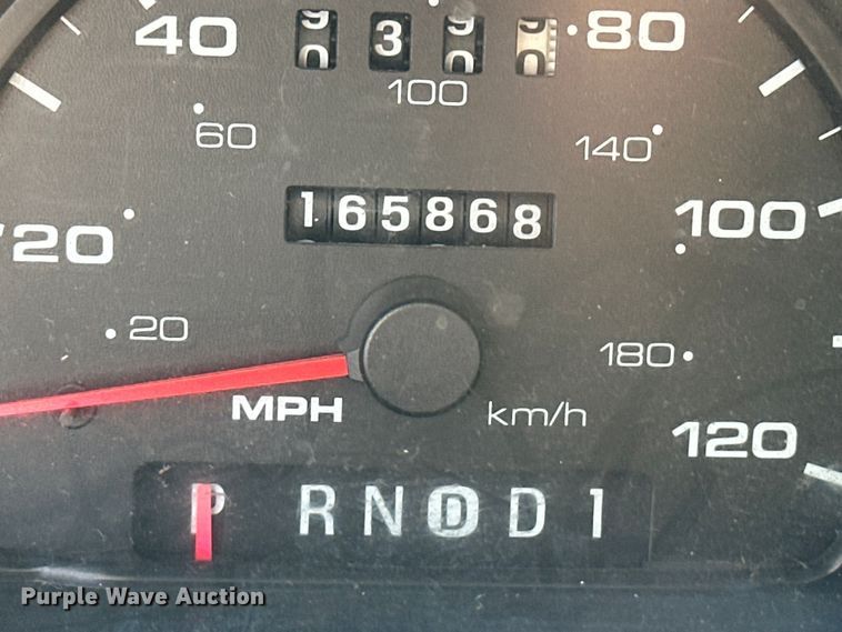 image for item OI9032 2002 Ford Taurus SE 