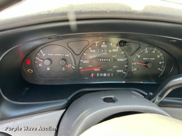 image for item OI9032 2002 Ford Taurus SE 